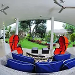 Villa Costa Plenty