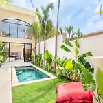 Villas Moma Complex