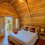 Uluwatu Village House By Bukit Vista