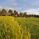 Puri Lumbung Cottages Restaurant & Spa Munduk