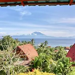 Petak Cottage