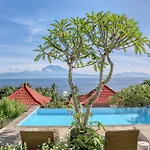 Petak Cottage