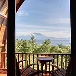 Petak Cottage