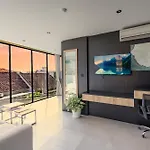 Onyx Beach Hotel
