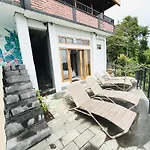 Villa Bukit Sing Sing