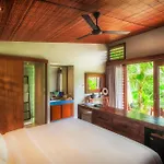 Hotel Komune And Beach Club Bali