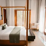 Sanglung Villas & Suites