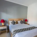 Adi Guest House