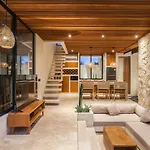 Blacksand Villas Echo Beach Canggu