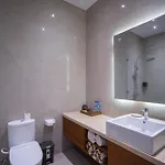 The Grand Villandra Resort Lovina