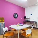 Cx Hostel Kuta Raya