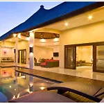 Oval Villa Bali