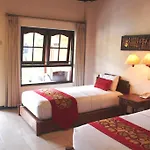 Indi Hotel