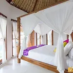 Villa Kaaiti