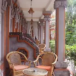 Hotel Chonos