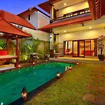 De Liza Villa Seminyak Beachside