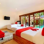 De Liza Villa Seminyak Beachside