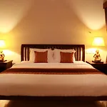Adys Inn
