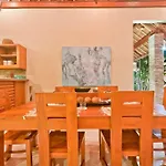 Villa Mimpi