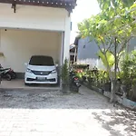 Js Guest House