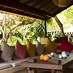 La Taverna Suites