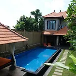 Villa Celavi 77