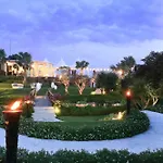 The Sanctus Villa