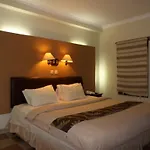 Nathan Hotel