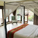 Puri Bunga Resort