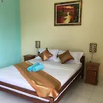 Repag Wayan Canggu Hostel