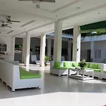 Villa Putih Lovina