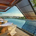 Ibis Bali Legian Street