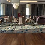 The Rich Prada Hotel