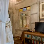 Villa Awang Awang