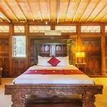 Oceanfront Citakara Sari Villas