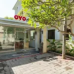 Oyo 772 Bali Krisna Seminyak