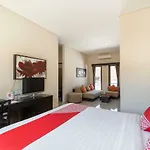 Oyo 772 Bali Krisna Seminyak