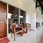 Reddoorz Near Tanjung Benoa Beach
