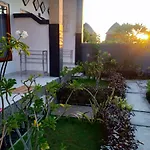 Dwiki Putra Home Stay