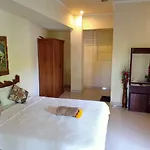Pondok Taman Asri Homestay