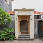 Kenanga Suites