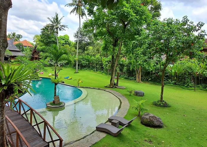 Green Tree House Villa Ubud