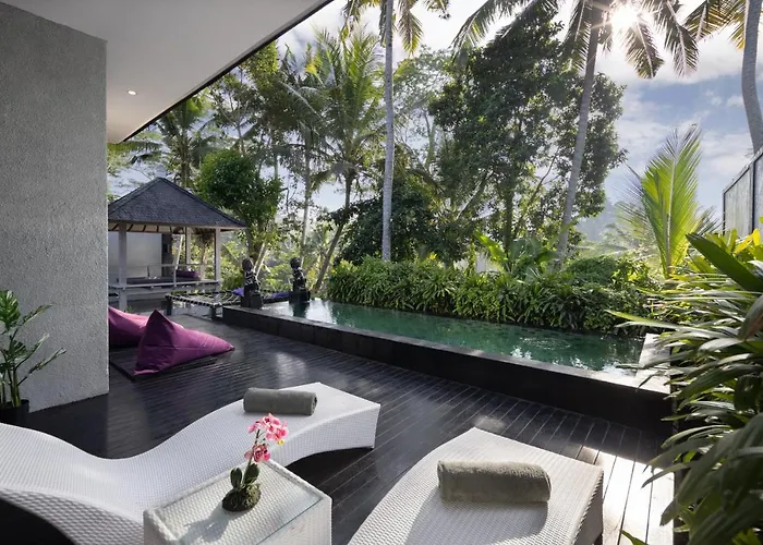 Capung Asri Eco Luxury Resort With Private Pool Villas