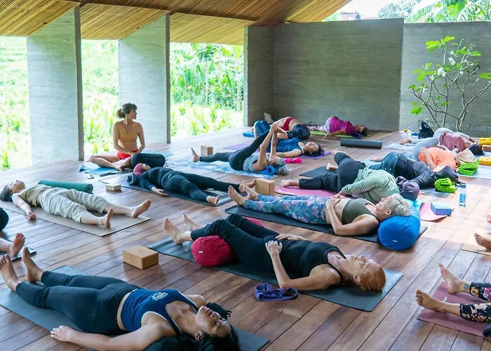 Ubuntu Bali Eco Yoga Retreat - Canggu