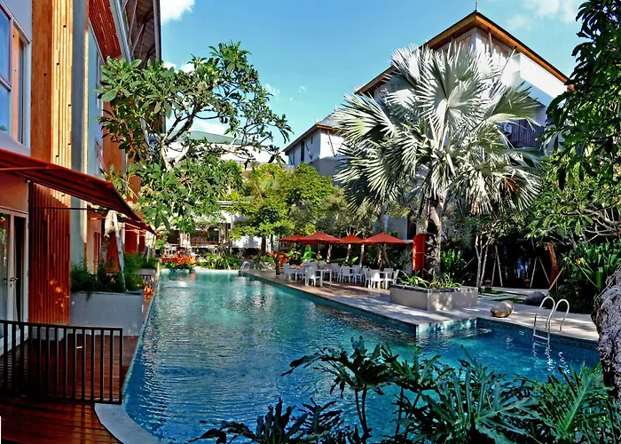 Harris Hotel & Residences Sunset Road