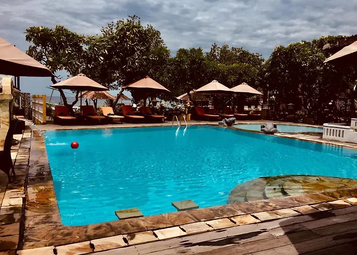 Bali Taman Beach Resort & Spa Lovina