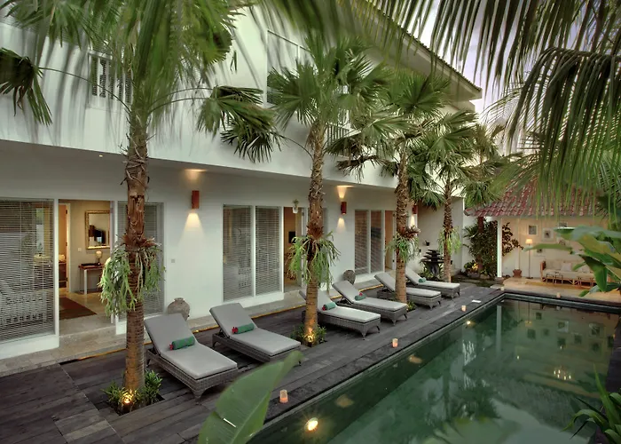 Room & Vespa 4
