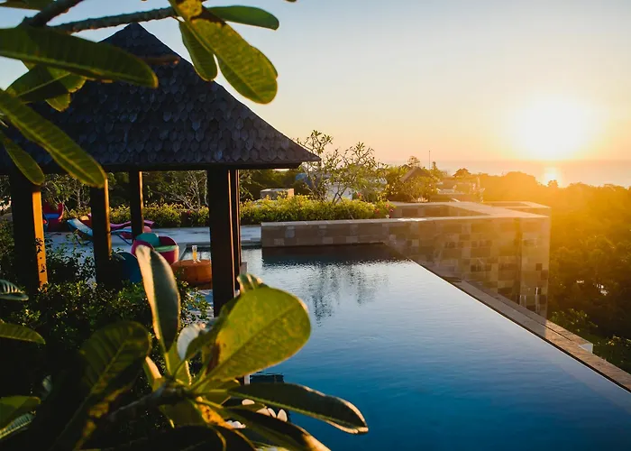 Luxury Apartment At Ayana Residences