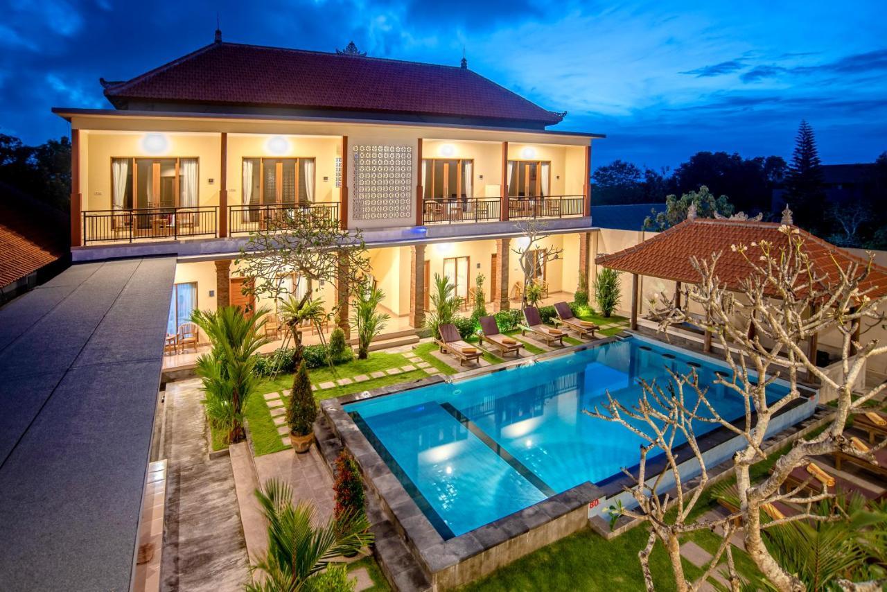 Tom's Pecatu 3* Uluwatu (Bali)