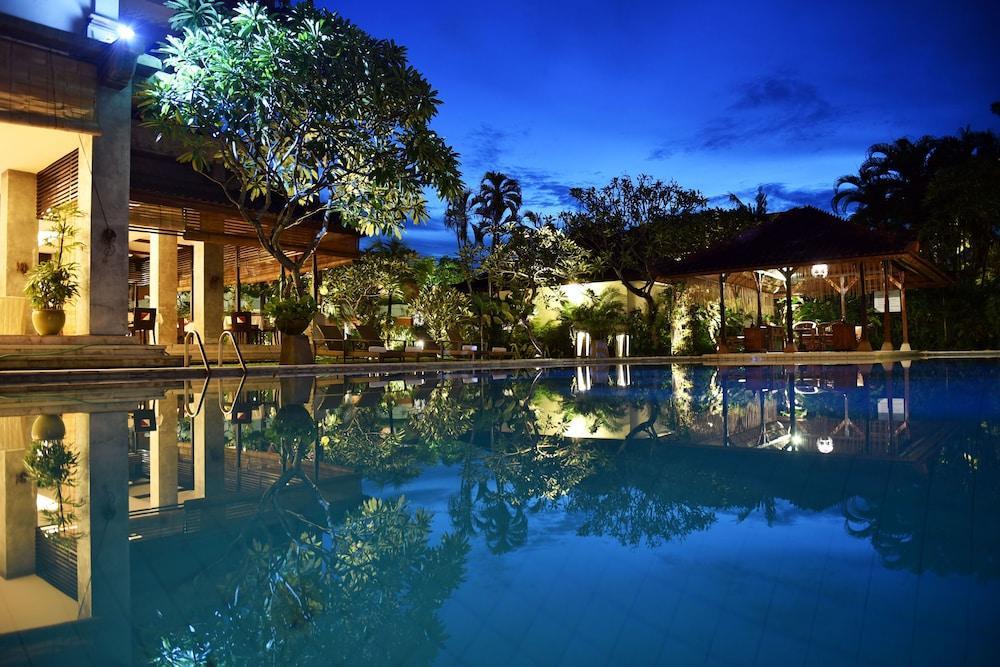 The Cakra